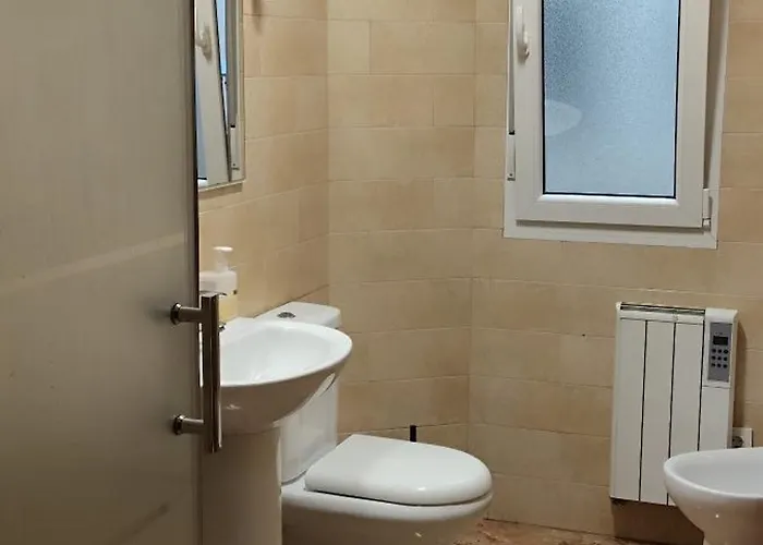 Rum i privatbostad Sabino Arana 9, Doble Con Servicios Compartidos *